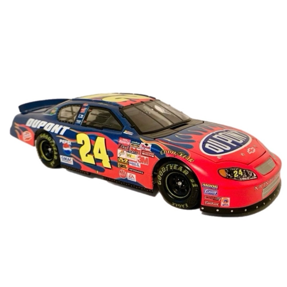 Jeff Gordon NASCAR #24 DuPont 2003 Monte Carlo Diecast Action Racing Stock Car